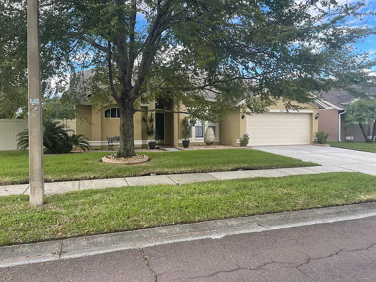 8919 Hannigan Ct — Photo 14