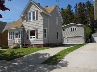 1704 24th St, Two Rivers, WI 54241