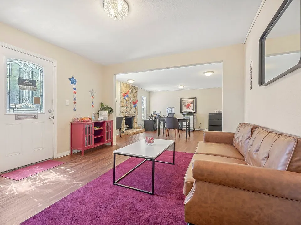 Wilshire Lofts and Townhomes