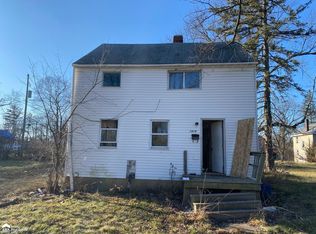 1809 Milbourne Ave, Flint, MI 48504