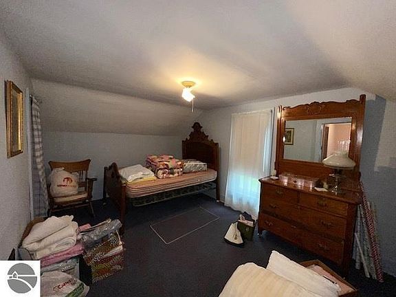 2nd image of 108 S Roland St