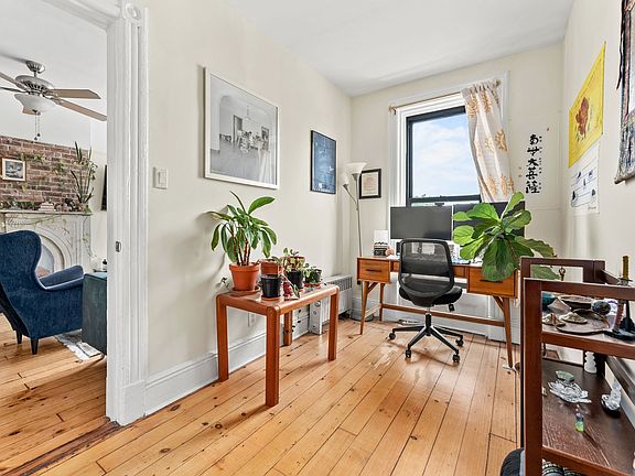4th image of 418 7th Ave APT 4