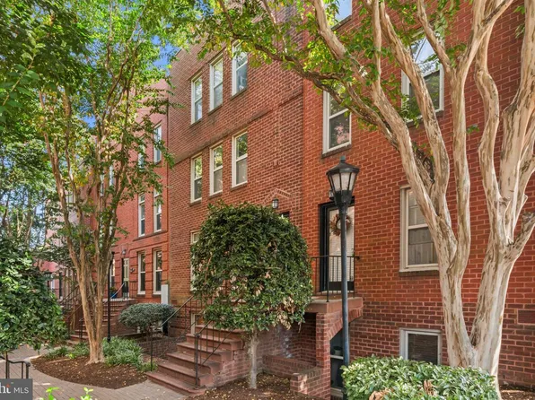 1449 A St NE APT D, Washington, DC 20002