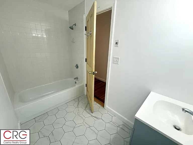 8 Pearl St #3 — Photo 25