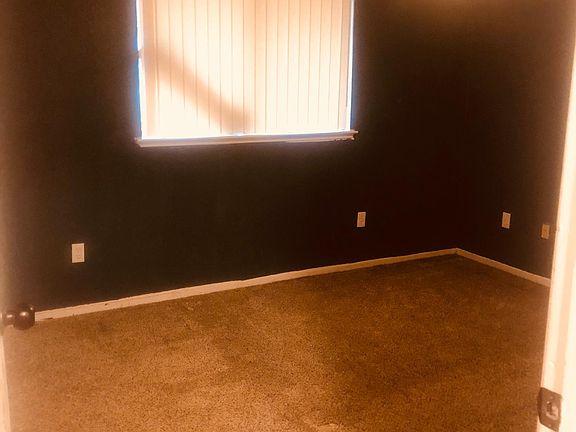 3rd image of 5695 Carnelian Dr