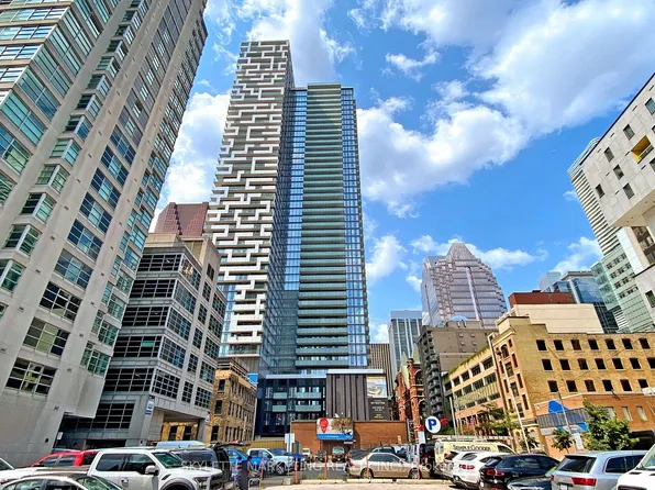 25 Richmond St E #1011, Toronto, ON M5C 0A6