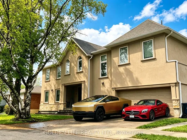 33 S Marine Dr, Toronto, ON M1E 1A1