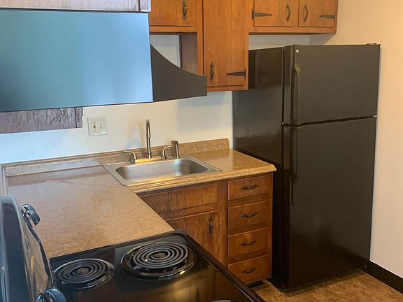 5th image of 1201 Clarkson St APT 204