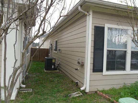 3rd image of 1219 Verde Trails Dr