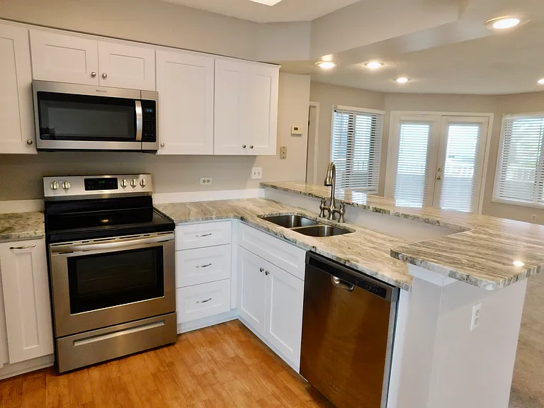 4806 Bay Landing Dr — Photo 4