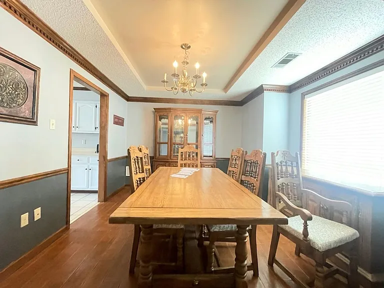 7320 N Hamilton Cir — Photo 4