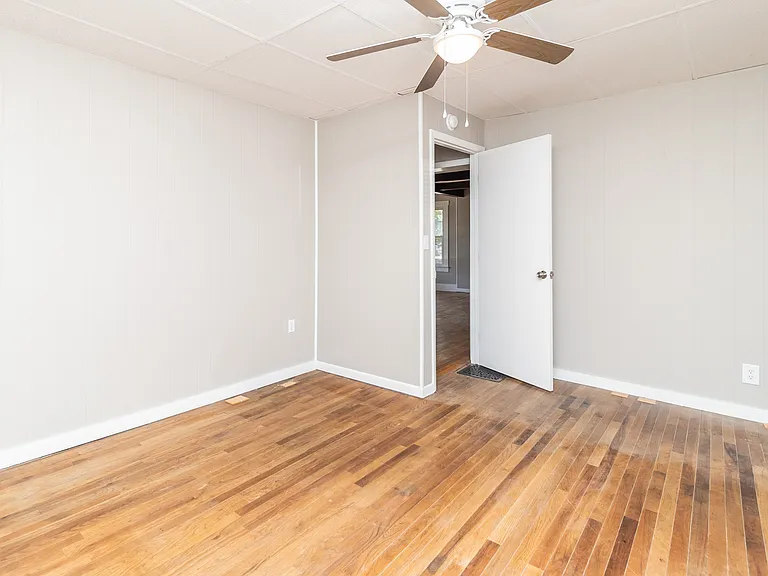 300 N Park St #1 — Photo 10