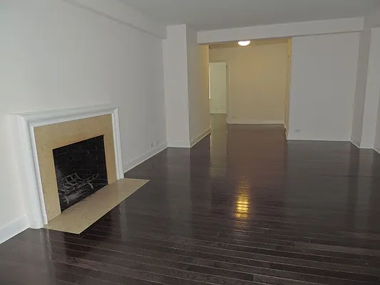 Rented by essential NEW YORK Real Estate | media 2