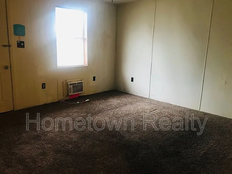 1225 S Lee Ave #A — Photo 5