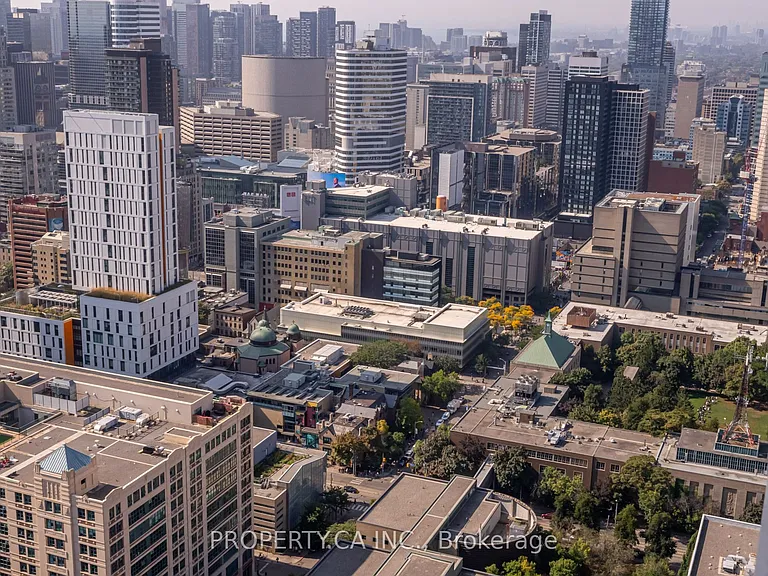 319 Jarvis St #LPH16 — Photo 25