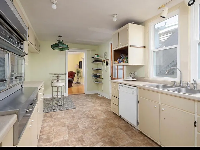 407 E Main St #407 — Photo 12