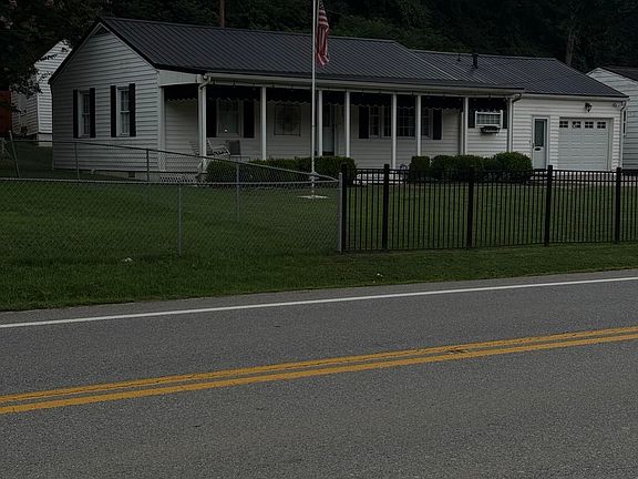 2nd image of 4696 Ohio River Rd