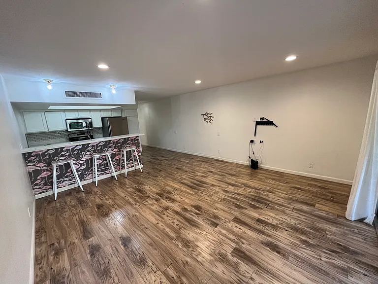 1655 E Palm Canyon Dr #709 — Photo 8