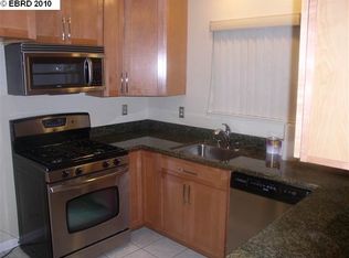 102 Park Ln, El Sobrante, CA 94803