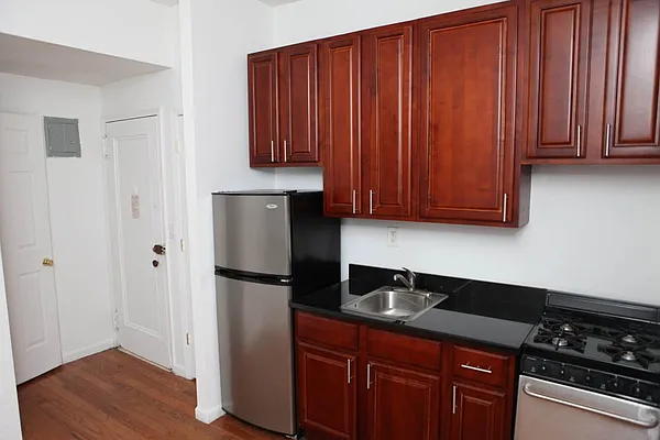 Rented by Gatsby Enterprises, LLC | media 8