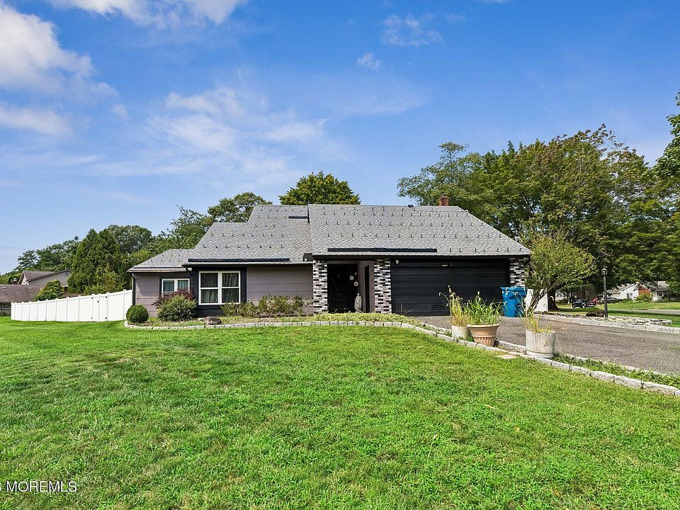 1st image of 1 Killington Drive