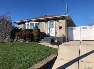 2405 Elbert Ave, Bellmore, NY 11710