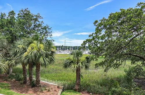 70 Paddleboat Ln Photo 1