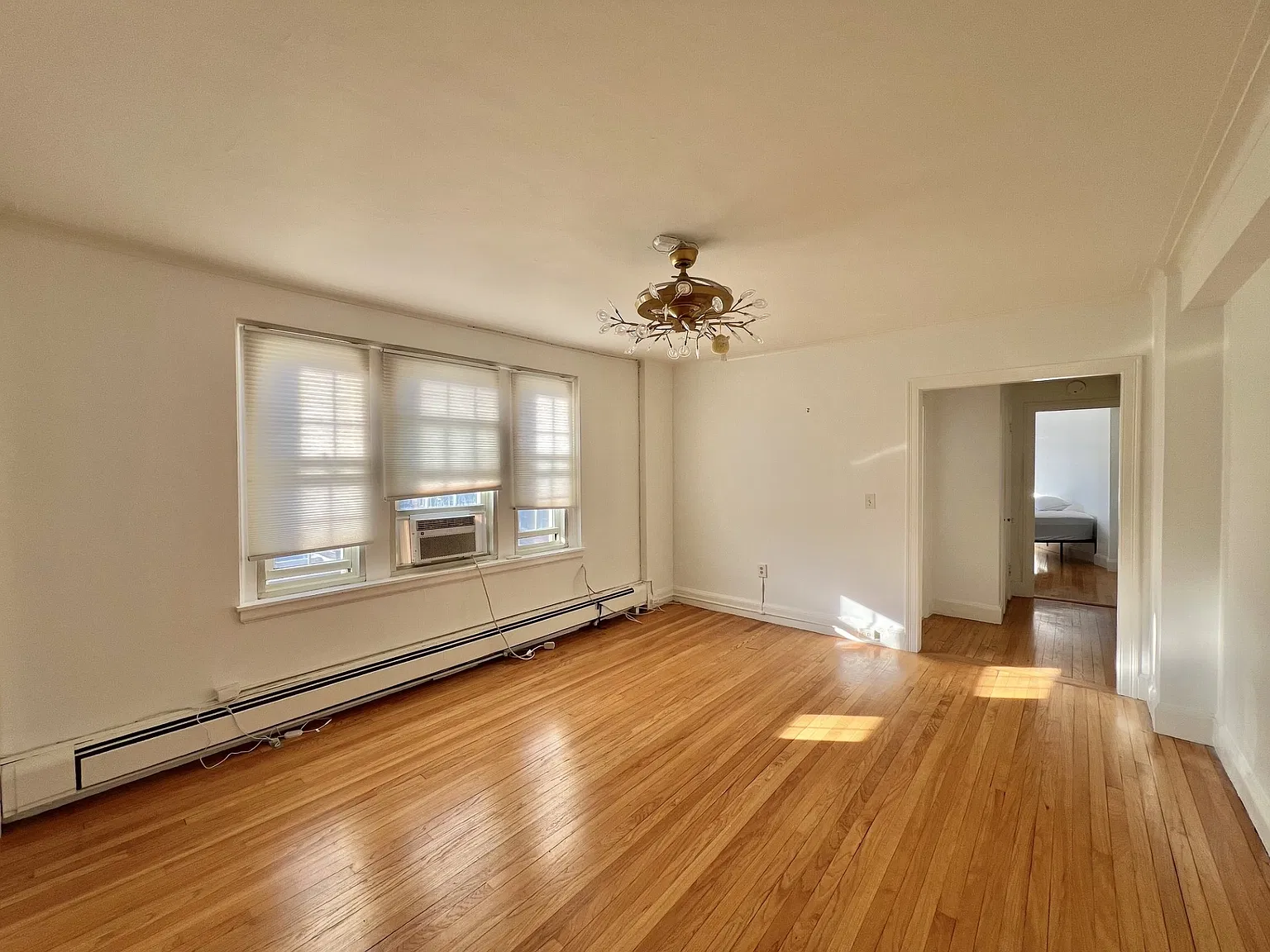 1 bed, 675 sqft, $3,150 — Photo 3