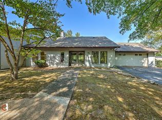 31 Shakespeare Dr, Bella Vista, AR 72714