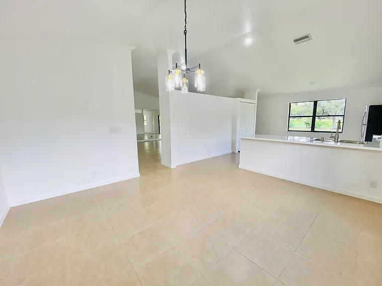 212 Trace Ct — Photo 10