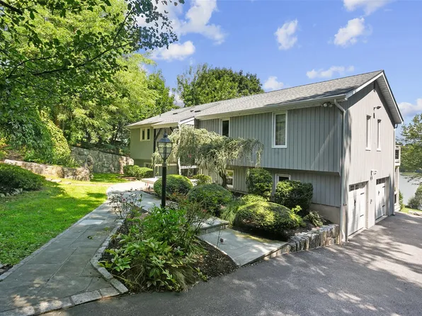 70 Lake Drive, Mahopac, NY 10541