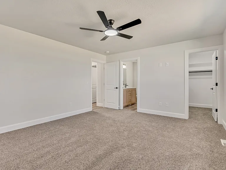 598 Canyon Rd — Photo 8