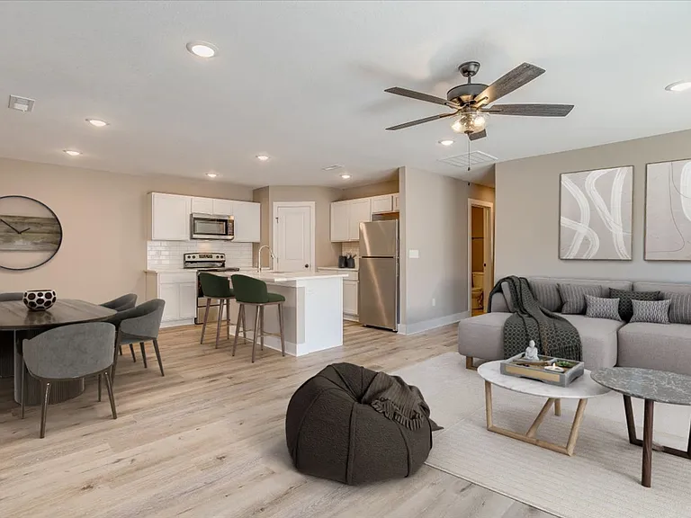 4345 N Sandplum St — Photo 4