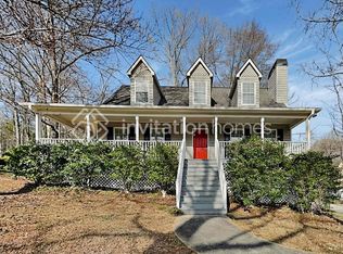 21 Poole Bridge Ct, Hiram, GA 30141