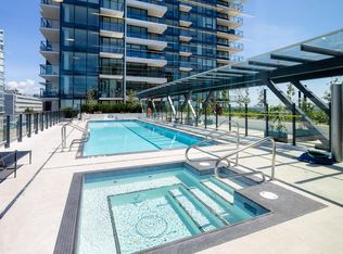135 E 13th St #1203, North Vancouver, BC