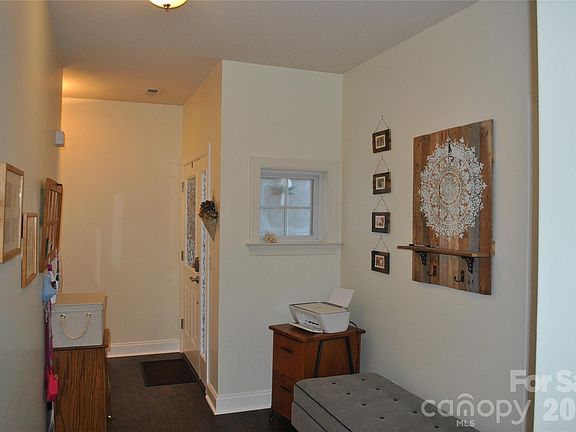 5th image of 20 Foxden Dr Unit 203