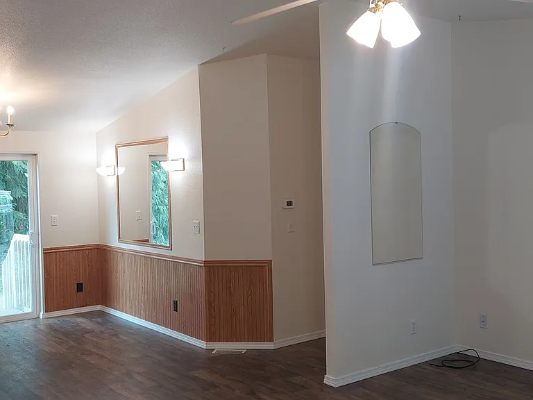 6740 Greystone Ln — Photo 10