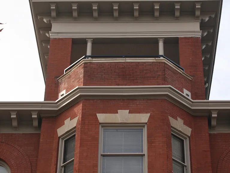 Taylor Heights — Photo 10