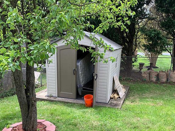 5th image of 5609 Pembroke Ave