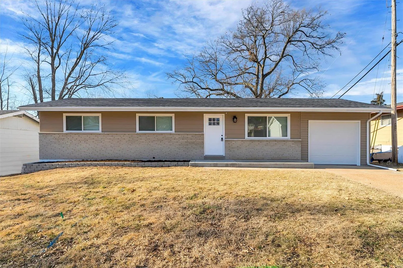 4409 Thicket Dr photo 1