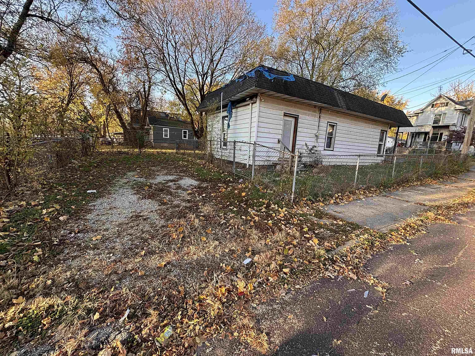 2414 NE Monroe St photo 1