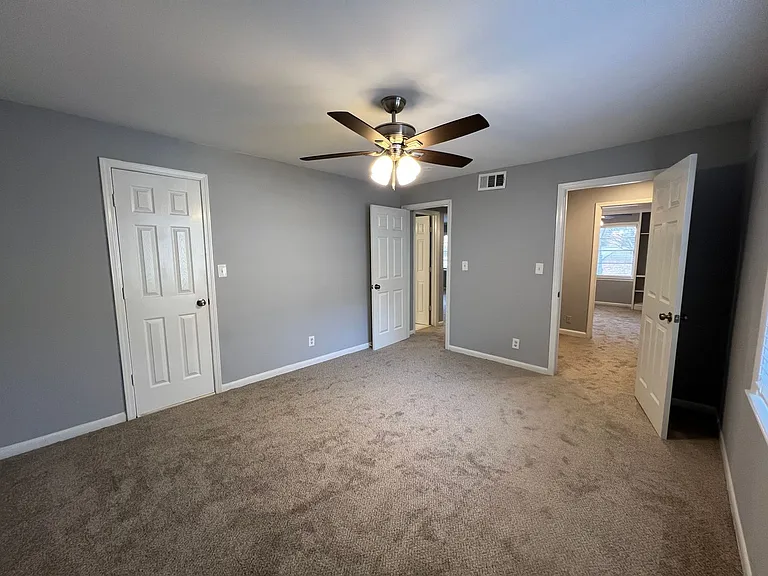 3057 Pharr Court — Photo 20