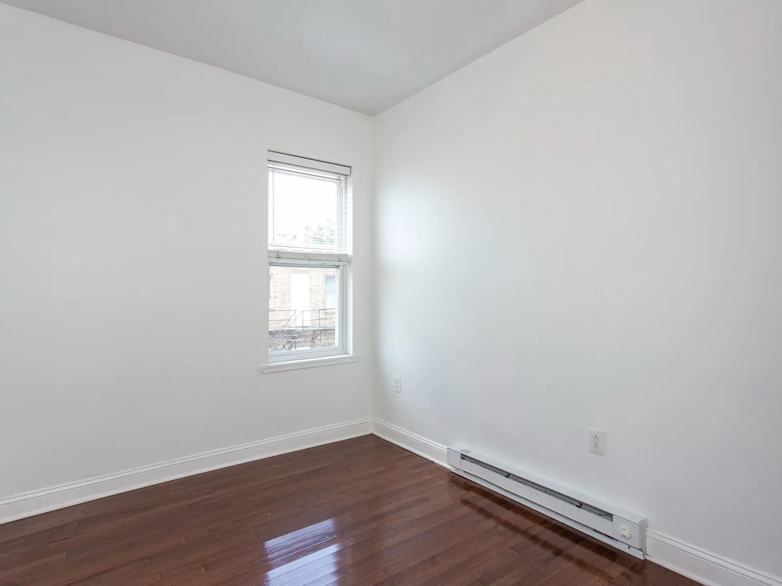 1539 Cecil B Moore Ave Unit 3 — Photo 2