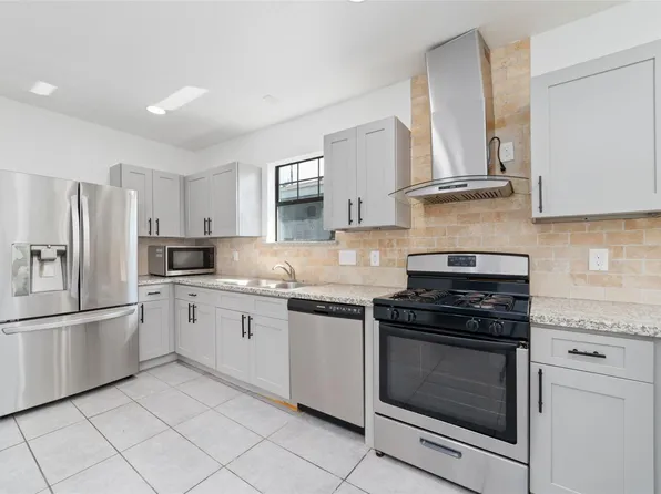 433 Calloway St, Houston, TX 77029