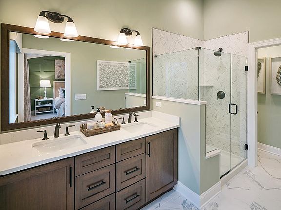 Ansford Aberdeen Master Bathroom