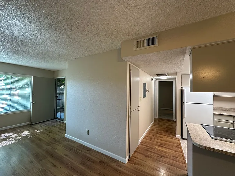 Northridge Terrace Apartments at 4900-4948 Stamas Lane, Fair Oaks California — Photo 78