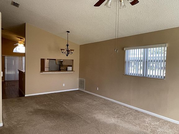 5th image of 1194 NW Lombardy Dr