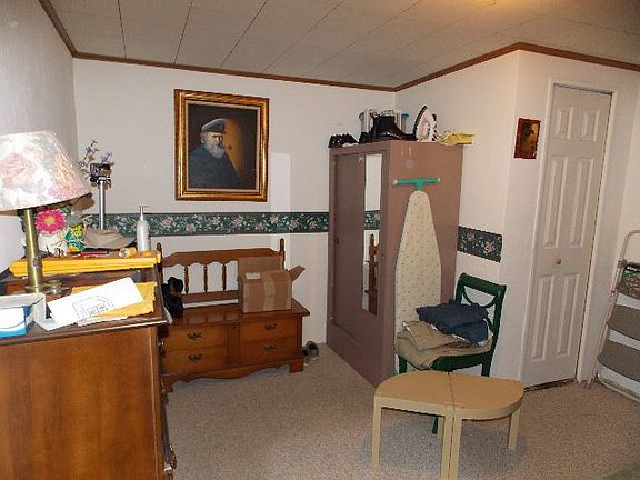 5th image of 4081 Rockwell Ave