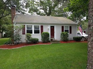 7 Deep Brook Rd, West Yarmouth, MA 02673