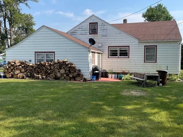 4307 120th Ave, Swea City, IA 50590